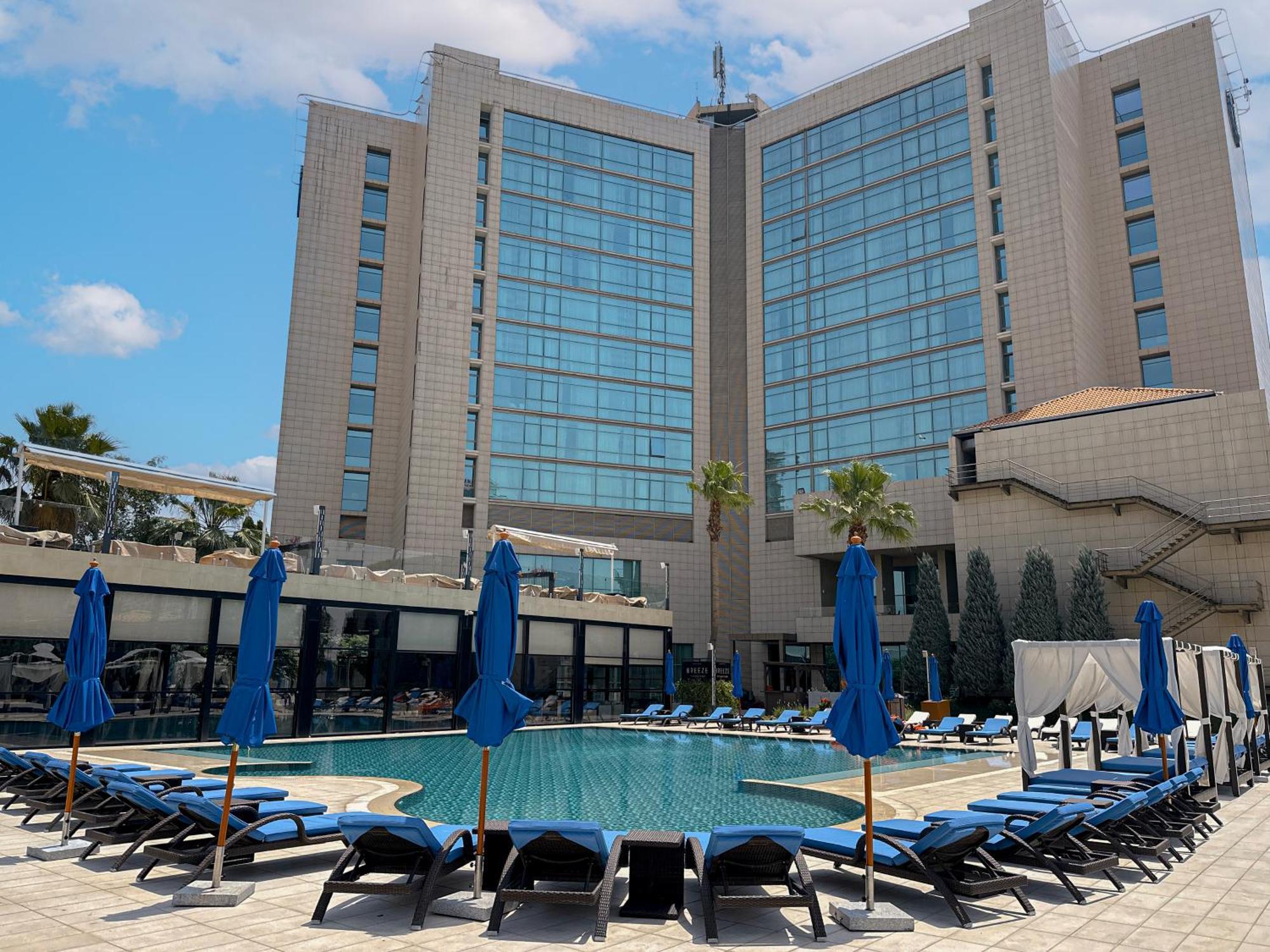 Erbil Rotana Hotel Exterior photo